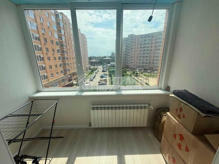 Продам квартиру з ремонтом Центральний ринок