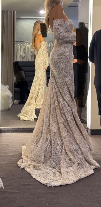 Suknia ślubna Megan Madonna