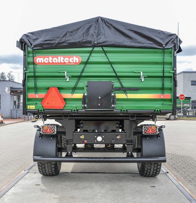 Przyczepa rolnicza burtowa METAL-TECH DB 12 Ton plandeka zaczep pomost