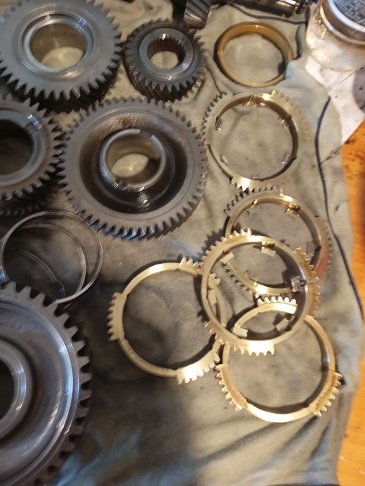 Продам запчасти  КПП на Фиат дукато
