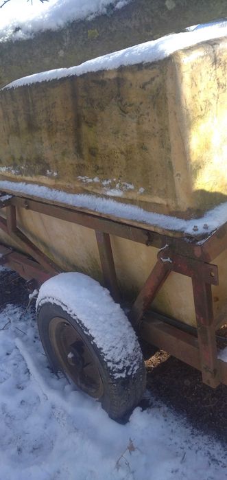 Оприскувач садовий 2000 літрів.