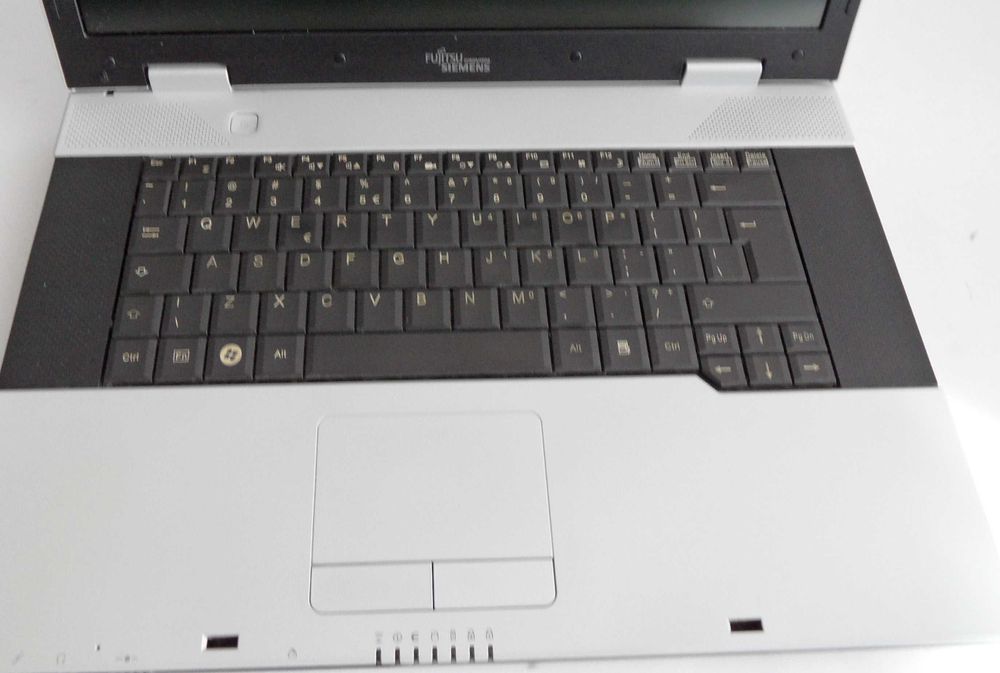 Fujitsu Esprimo Mobile