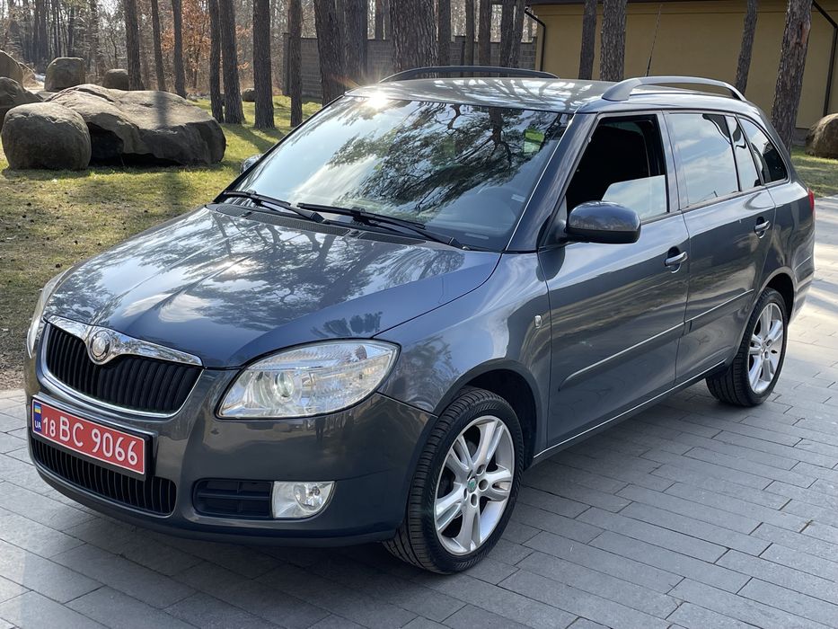 Свіжопригнана  Skoda Fabia 2009р.в 1.6 mpi