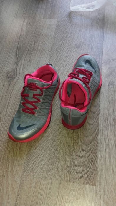 Buty Nike roz 38 stan bardzo dobry