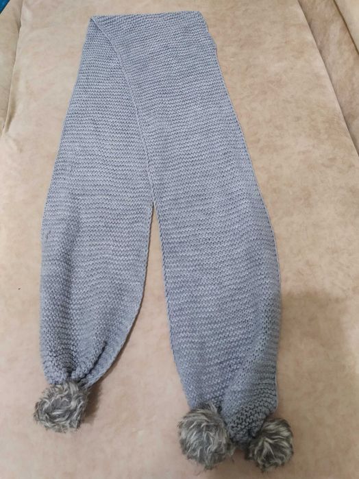 Шарф в'язаний жіночий