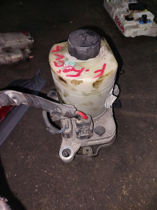 Bomba de direção ford focus 1.6tdci 2010