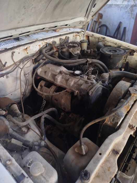 Toyota Hilux ln40