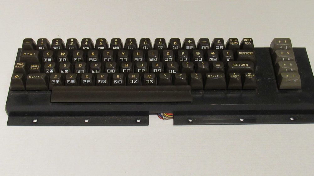 Teclas Commodore 64 breadbin