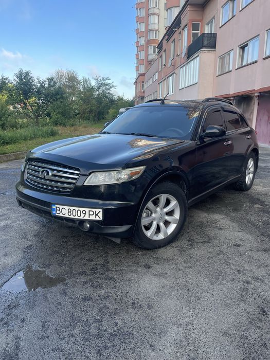 Продам Infiniti FX35