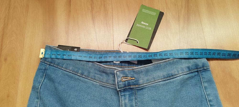 Spodnie jeansowe damskie nowe 40 Sinsay