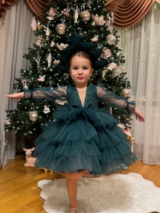 Нова сукня для дівчинки