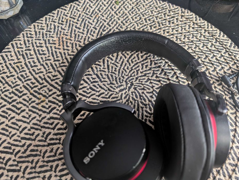 SONY MDR-1R dobry stan