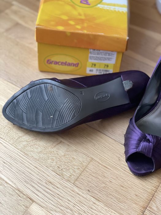 Buty na obcasie fioletowe