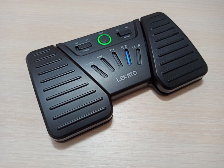 Ножний перемикач сторінок LEKATO JSP-01