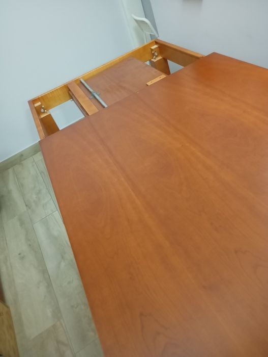 Oferta das 6 cadeiras Mesa de sala 1,60 × 93 cm e extensível