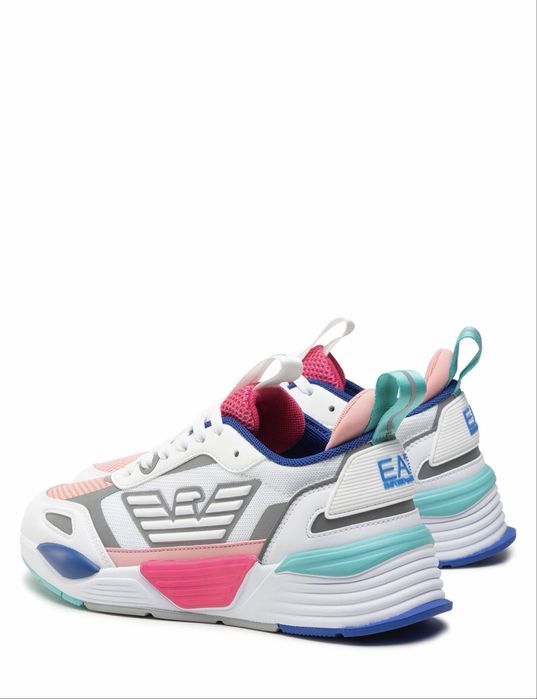 Armani женские кроссовки 39р