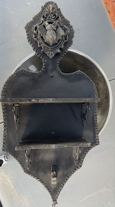 Prateleira decorativa Gotica