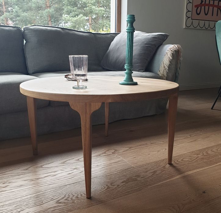 Stolik kawowy z litego dębu-ręcznie robiony, nowoczesny design