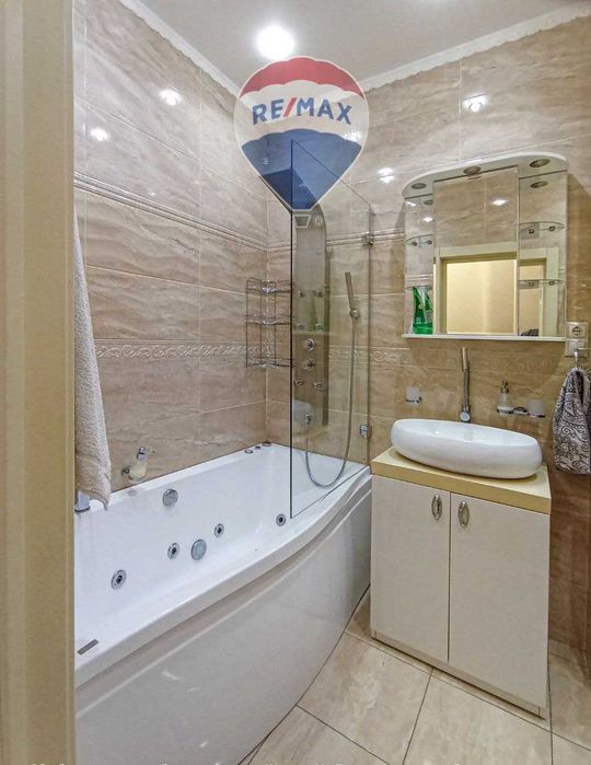 Без комісії. Пентхаус видовий з терасою. 4ком. 130м2. Генератор