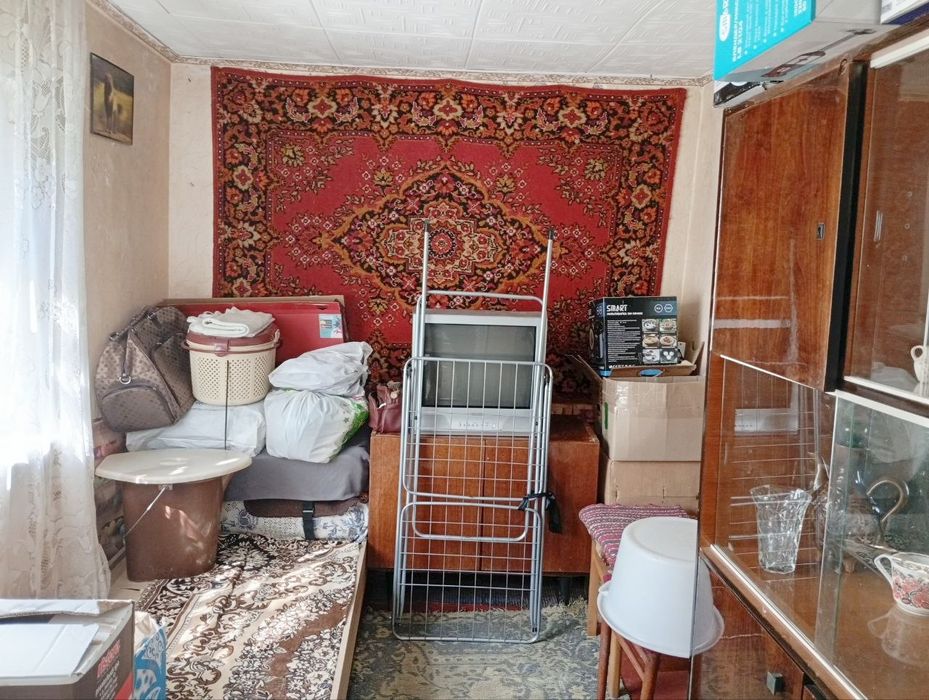 Продаю  будинок в інгульському районі .