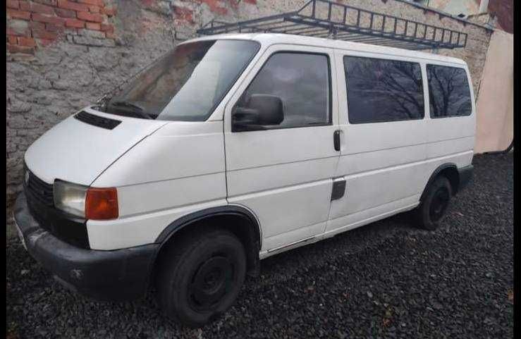 Volkswagen Transporter 2000р.