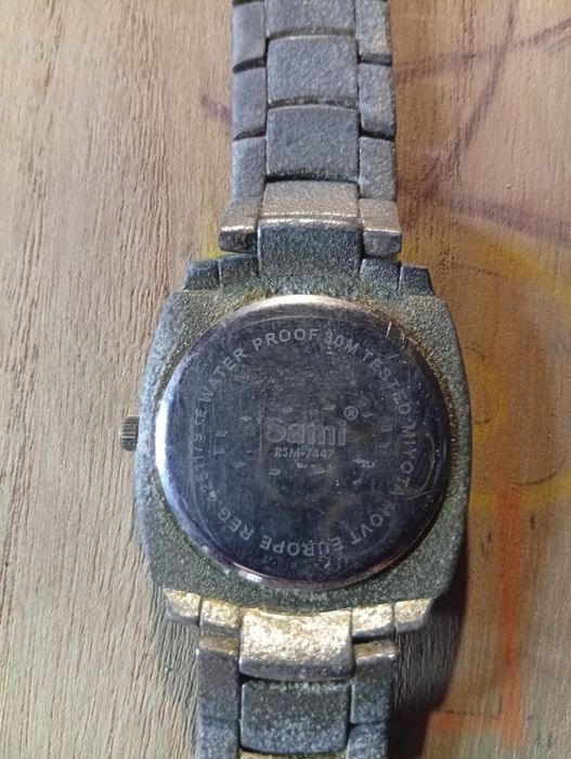 Relógio sami antigo