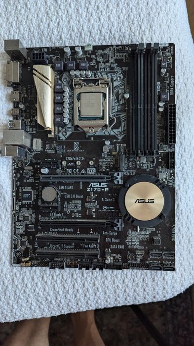 Материнська плата, процесор, кулер і оперативна пам'ять