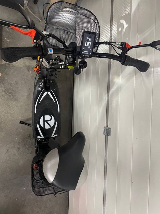 Електросамокат Rolectro E joy 20