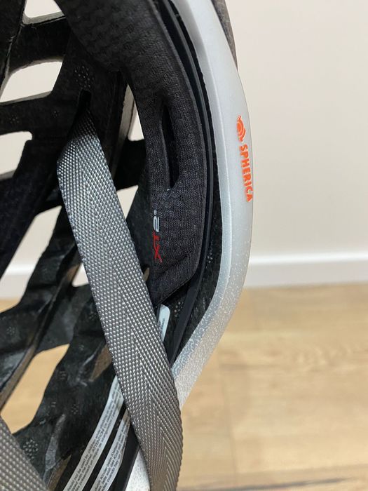 Kask rowerowy szosowy Giro Helios Spherical Mips - S ( 51 - 55 cm )