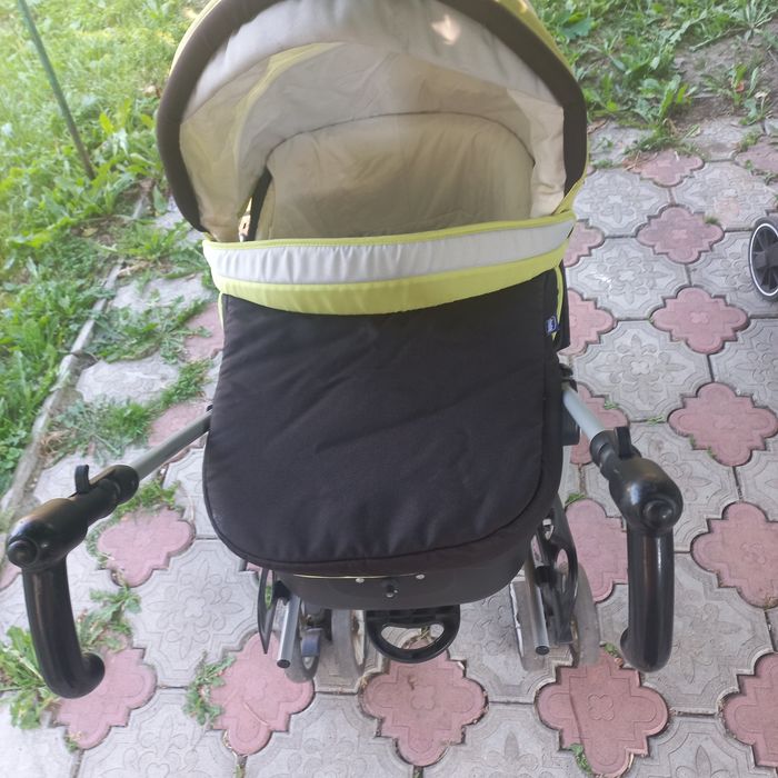 Продаю каляску фірми chicco б/у