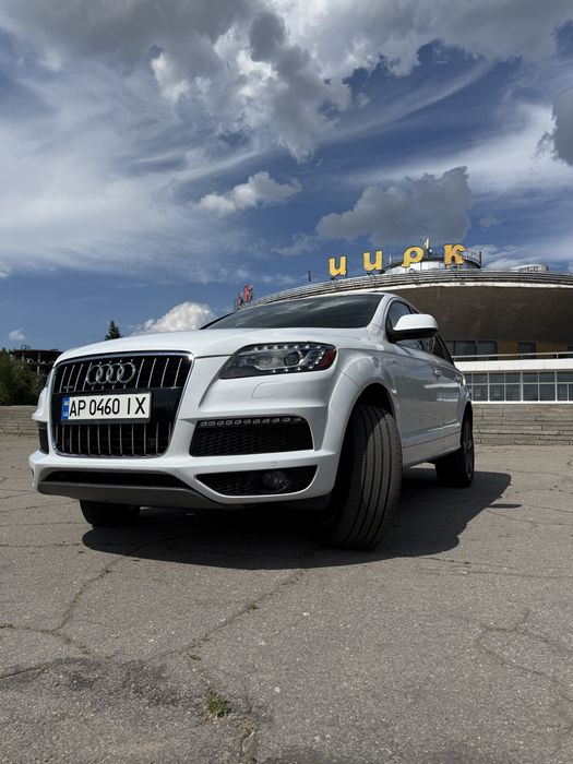 Audi Q7 Sline 2013 года