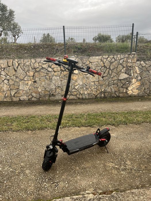 Trotinete iScooter ix3