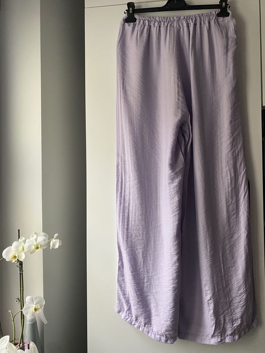 Spodnie z szeroką nogawką