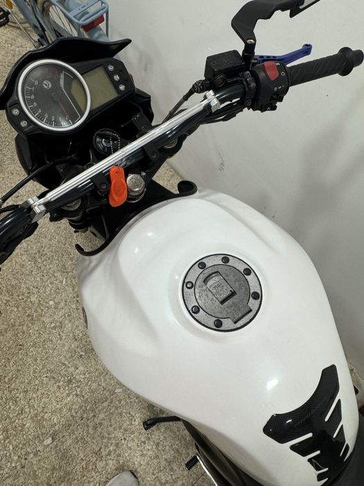 SYM wolf 125 cc.