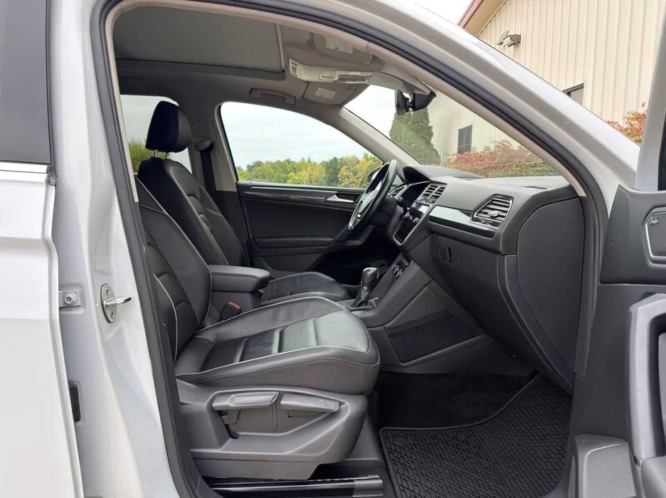 Volkswagen Tiguan      2019