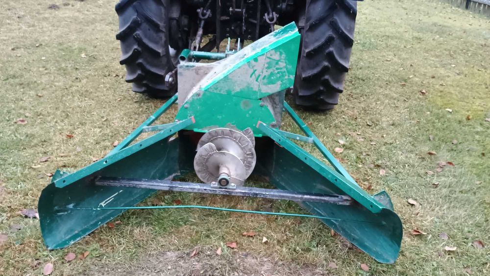 Odśnieżarka wirnikowa do ciągnika