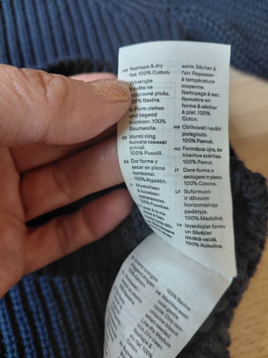 Granatowy sweter Arket rozm. L