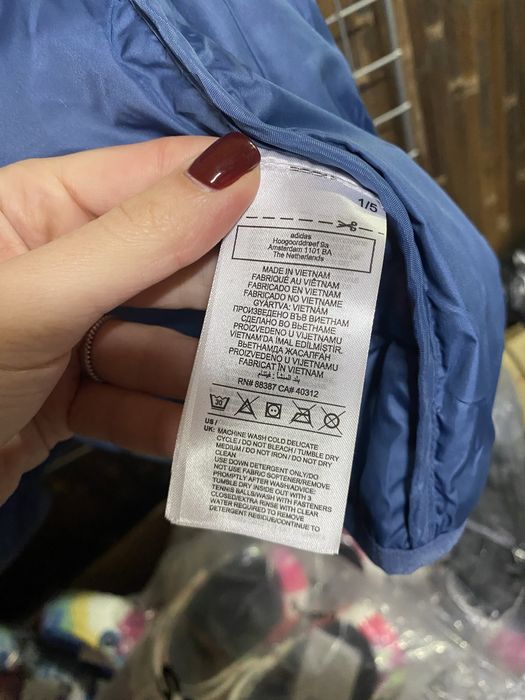 Жіноча куртка Adidas Terrex оригінал мікропуховик качиний пух нова