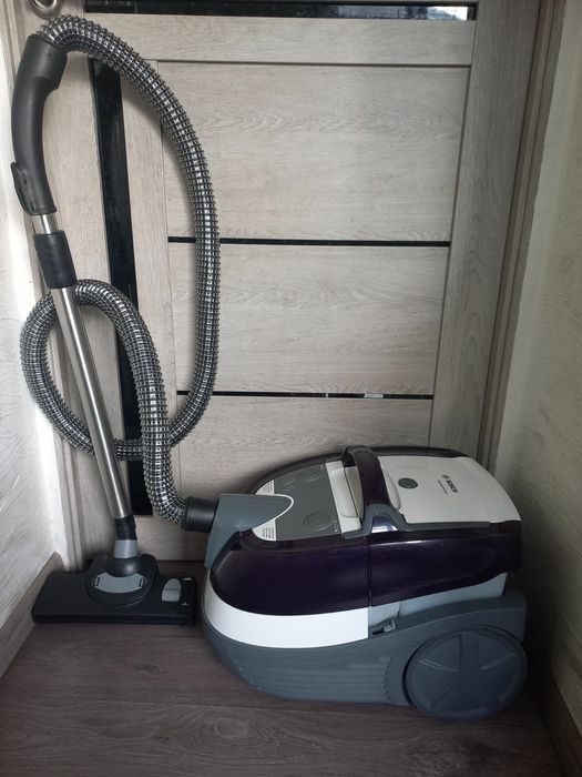 Миючий пилосос Bosch BWD41740