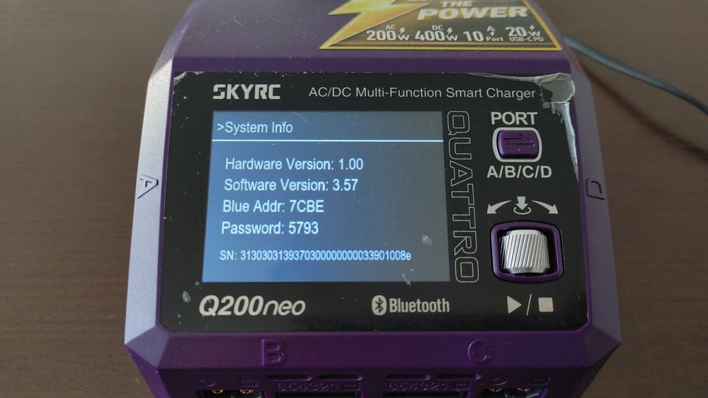 SkyRC Q200neo Profesjonalna Ładowarka Modelarska 4 Kanały Bluetooth