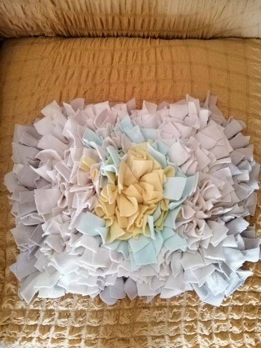 Нюхательный коврик для собак