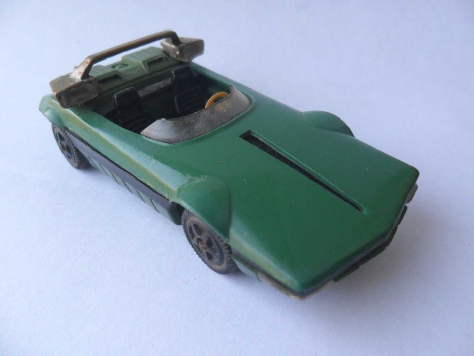 Модели машинок Bertone, Iso, Maserati, Ferrari, Opel, Fiat  СССР 1:43
