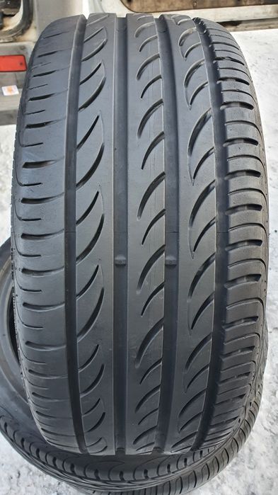245/35 ZR19  2шт Pirelli (Піреллі) Авторезина, шини.