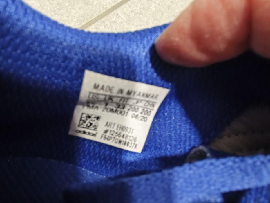 Buty piłkarskie Adidas rozmiar 33