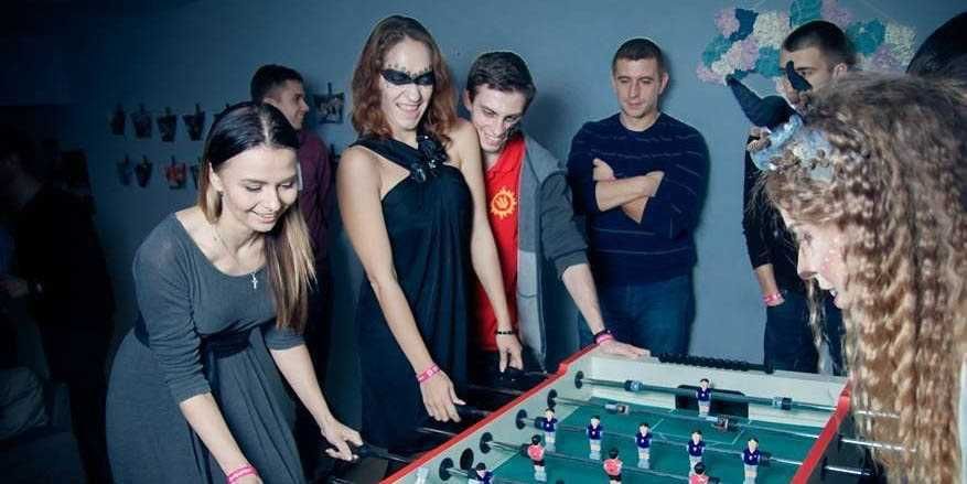 Продам діючий бізнес — Антикафе з Караоке у Києві