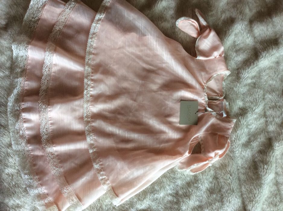Vestidos BASS10 t6 e Chicco t4 novos