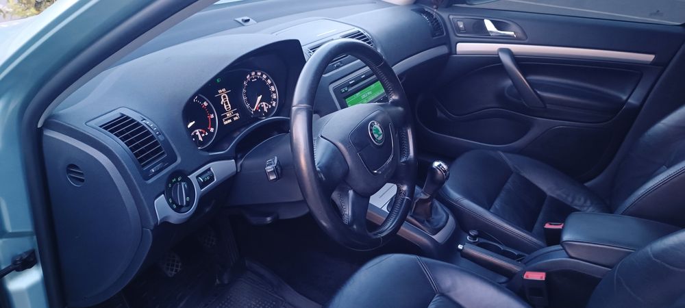 Продам шкоду а5 2009 року