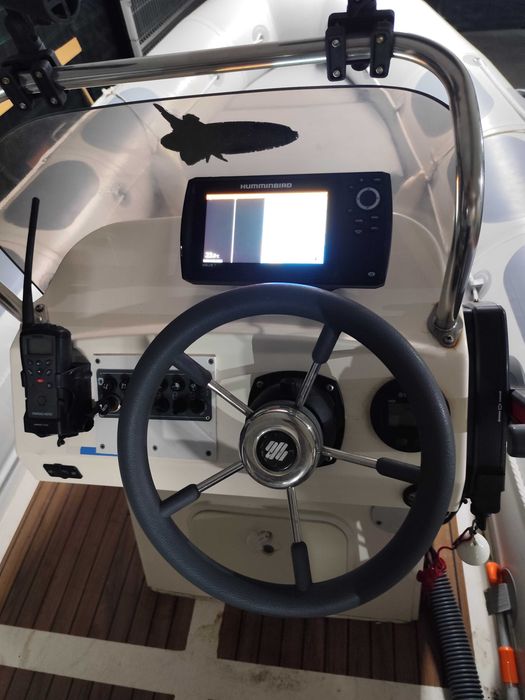 Semirigido valiant V 570 c/ Yamaha 80 hp injeção