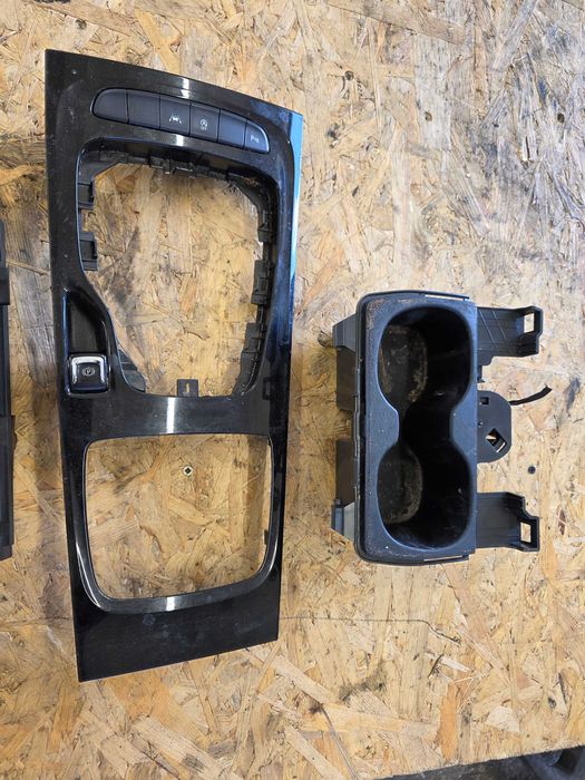 panel konsola dekor schowek Opel Insignia B 2 II  17 rok 1.6 cdti komplet
