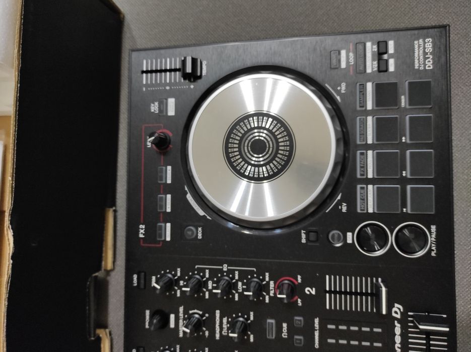 Controlador DDJ-SB3 Pioneer